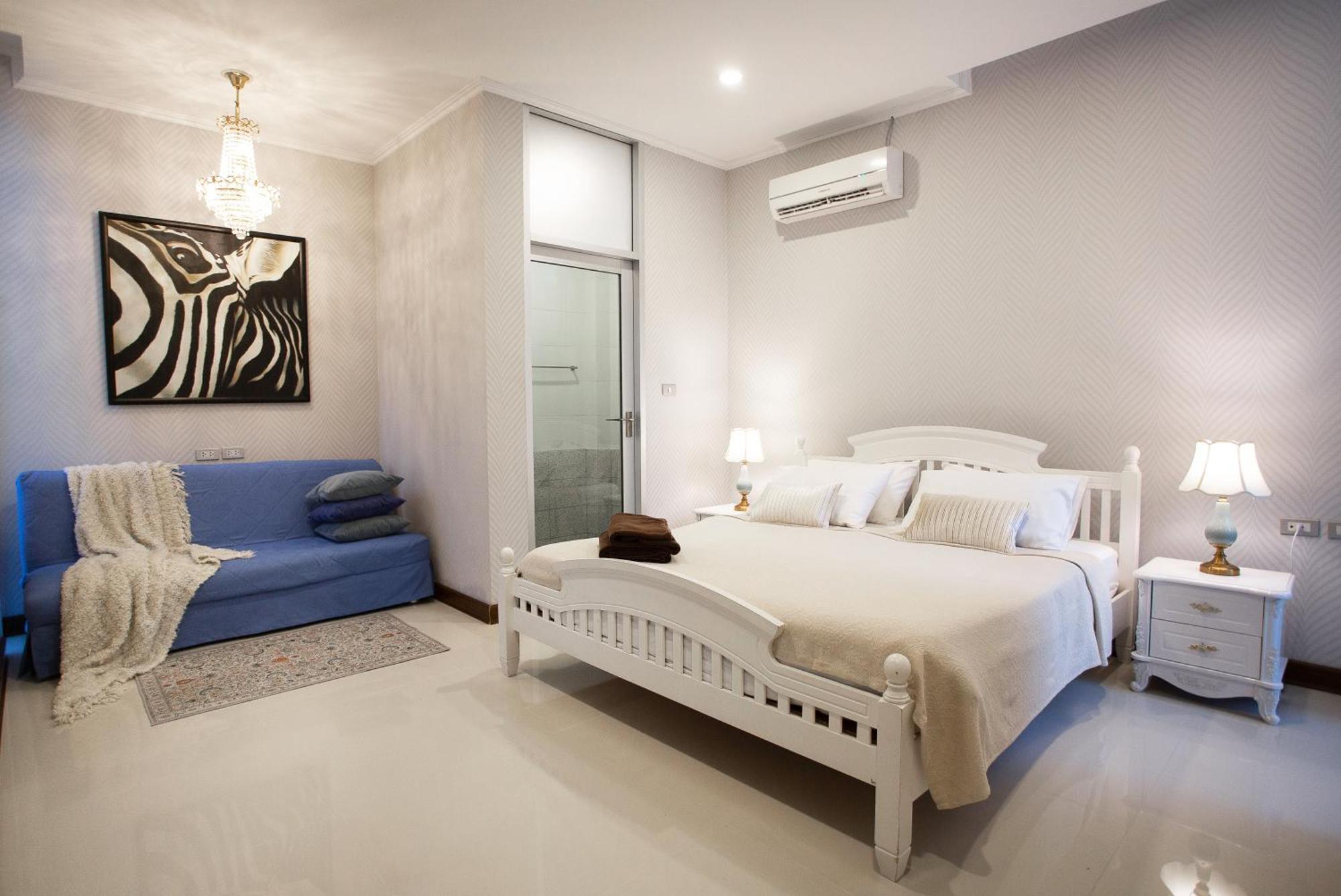 Nagawari Art Maldives Pattaya Villa Praia de Jomtien Exterior foto