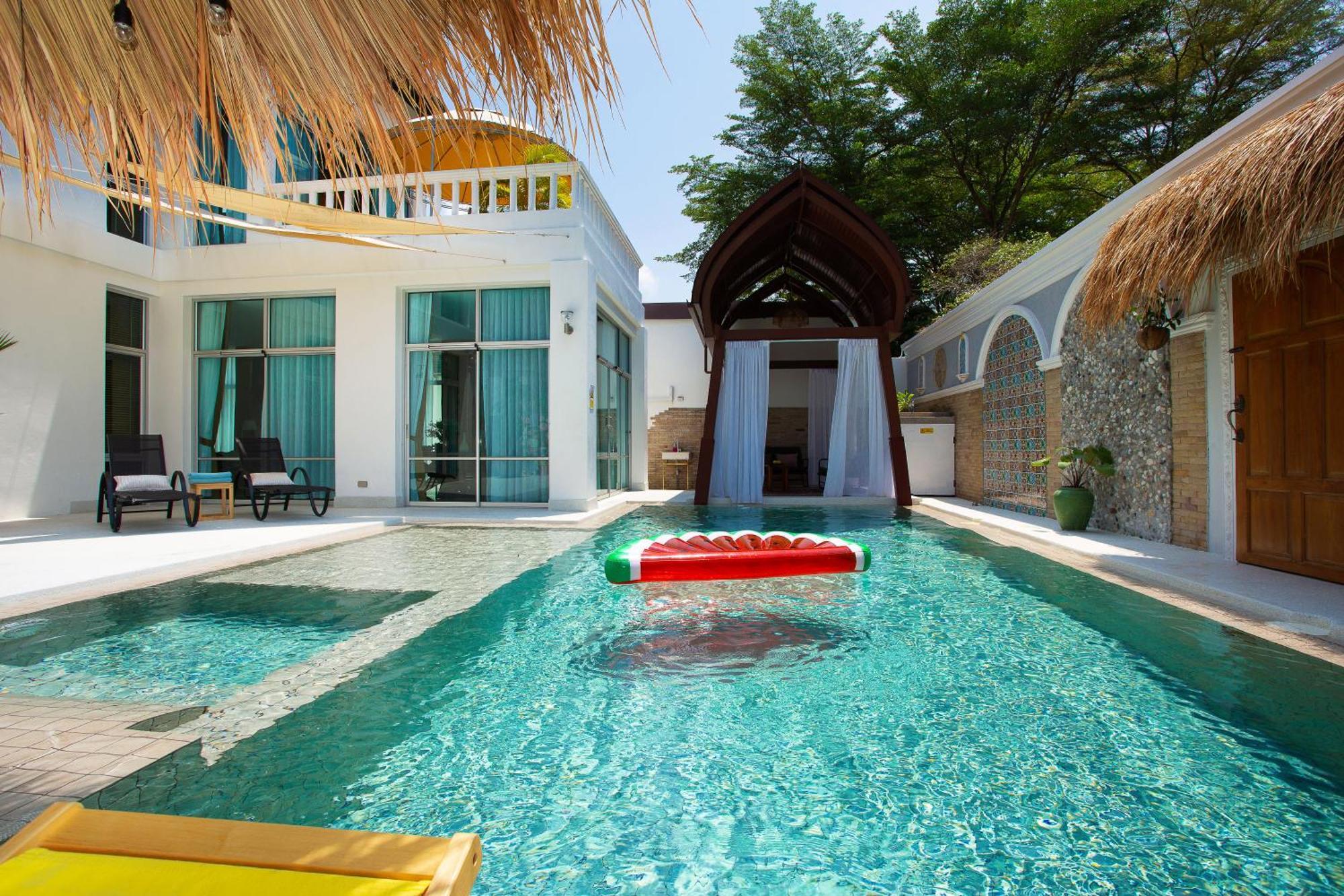 Nagawari Art Maldives Pattaya Villa Praia de Jomtien Exterior foto