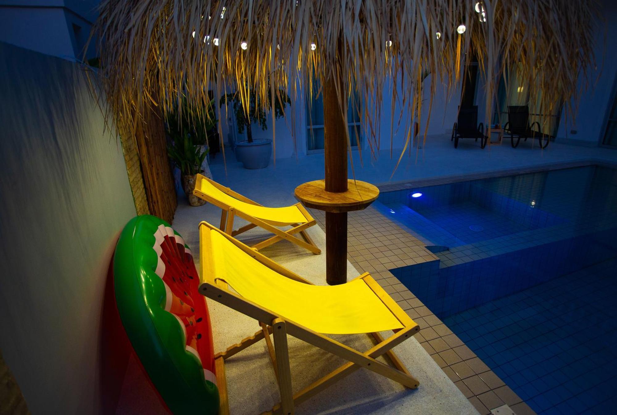 Nagawari Art Maldives Pattaya Villa Praia de Jomtien Exterior foto