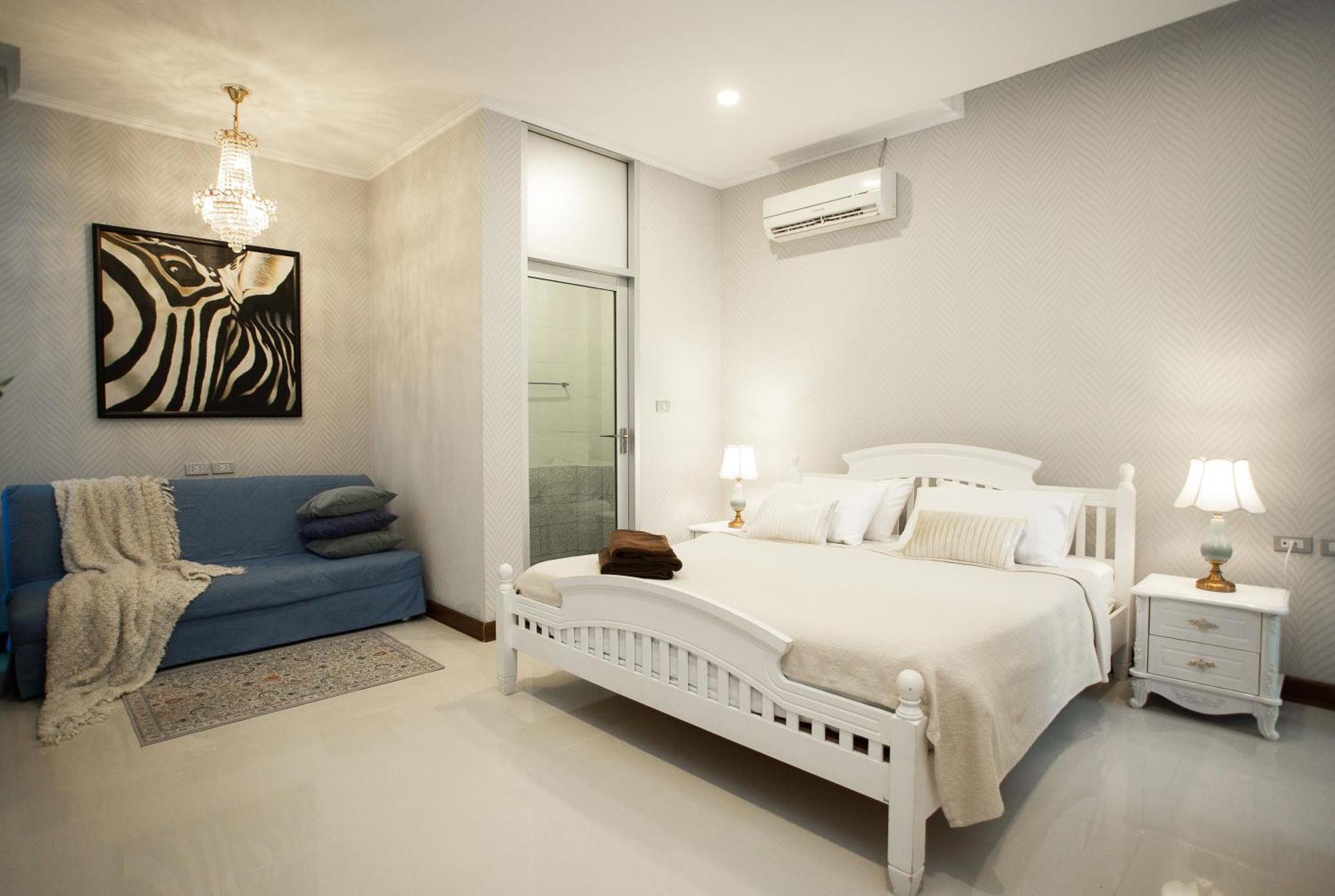 Nagawari Art Maldives Pattaya Villa Praia de Jomtien Exterior foto