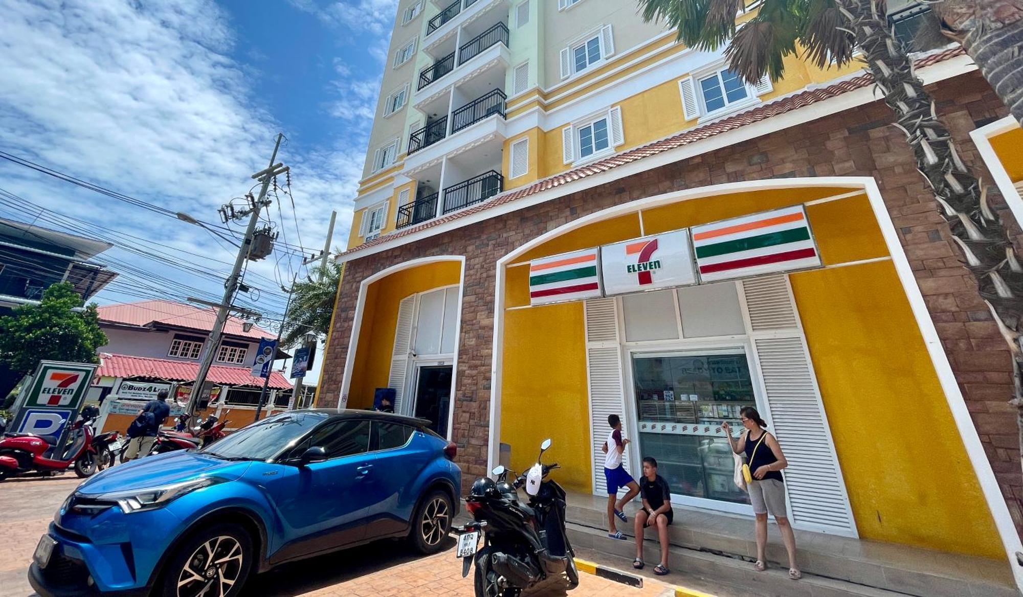 Nagawari Art Maldives Pattaya Villa Praia de Jomtien Exterior foto